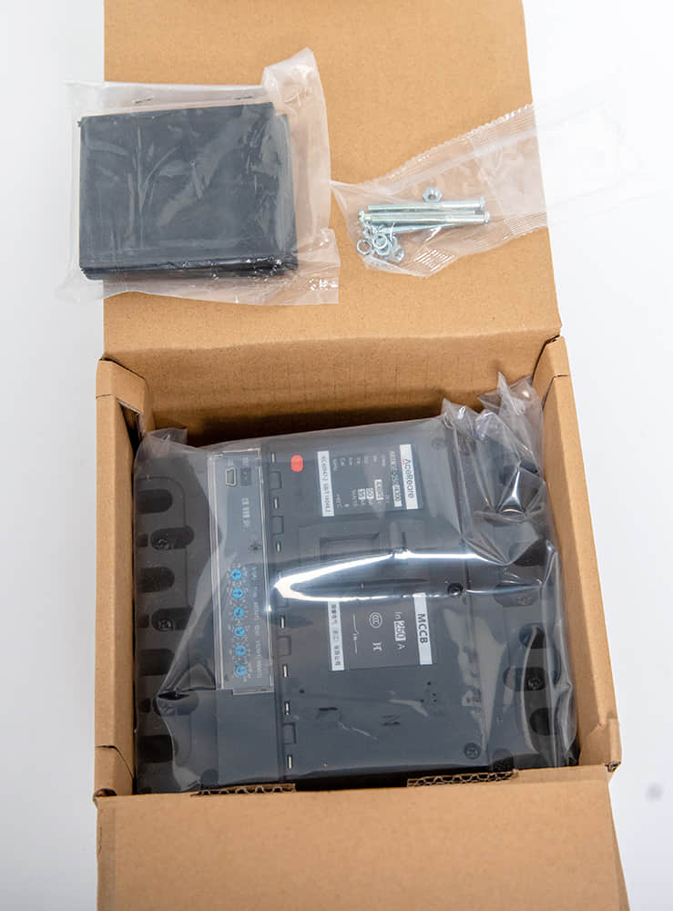 1684733071143676.jpg ARM3E-250-4300内包装.jpg